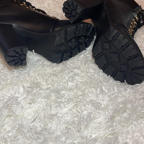 Lace-Up Booties - Picture 7 of 8